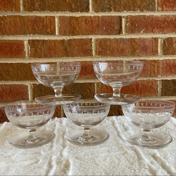 Vintage Starburst Glass Dessert Pudding Trifle Dishes Atomic Custard Bowls